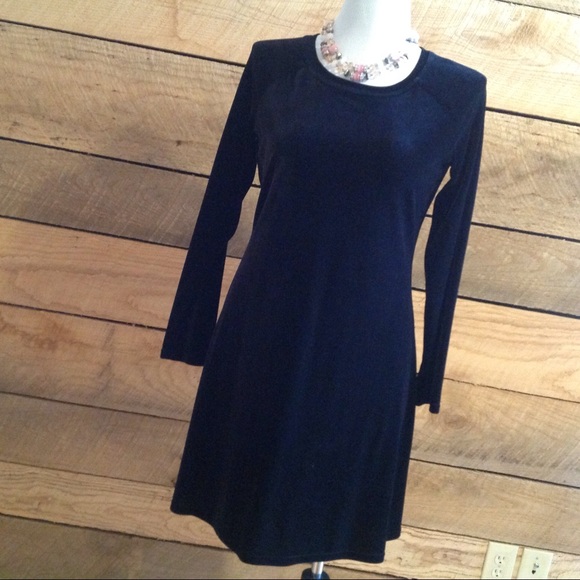 Solid Black Long Sleeve Swing Dress Moda Medium - Picture 6 of 8